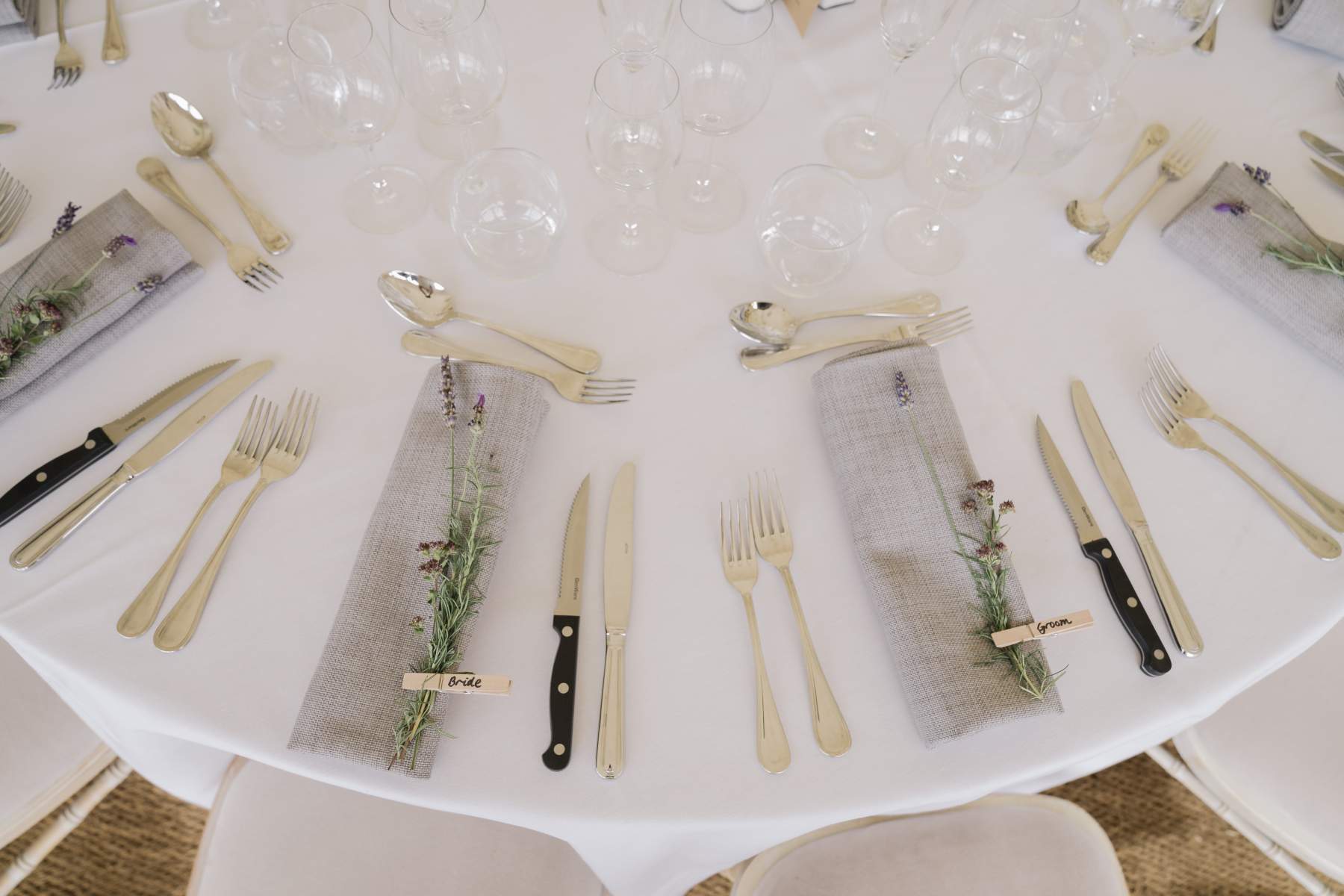 FURNITURE sailcloth marquee round dining table limewashed chiavari chair ivory seat pad hire